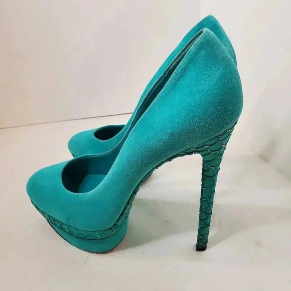 Brian Atwood Turquoise Mermaid Platforms Pumps 8 - Picture 1 of 8